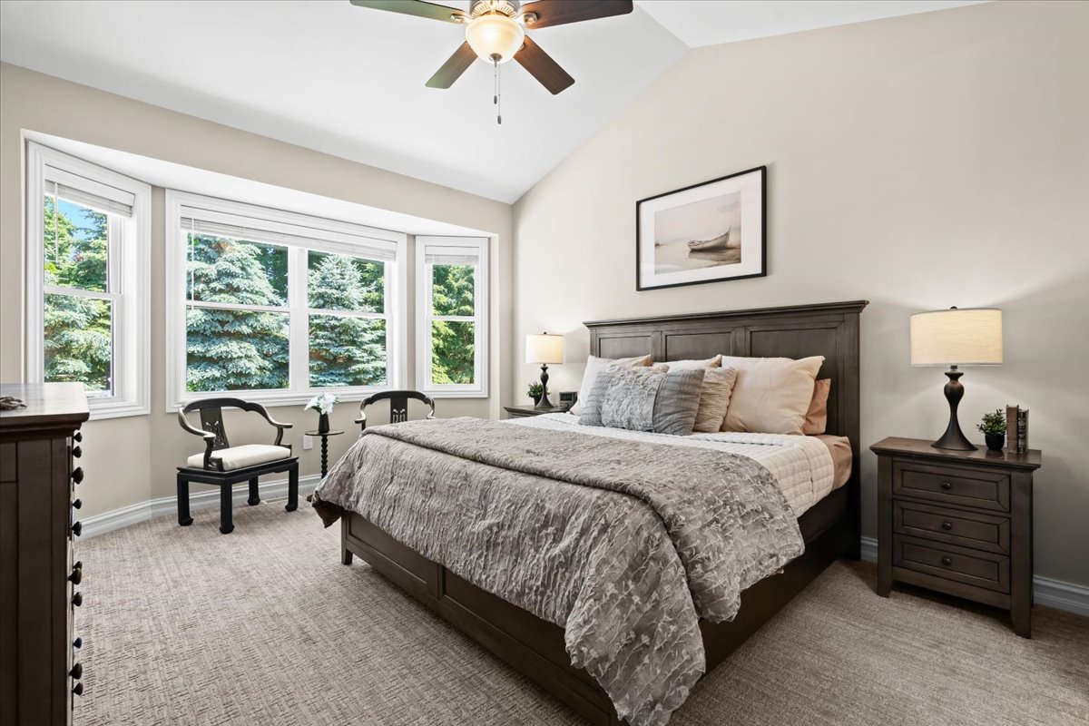 Professionally presented Fox Hollow home in Metamora Michigan